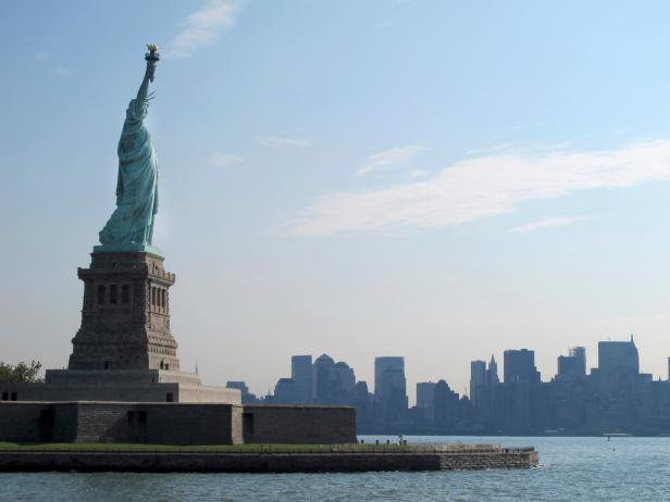 Urban10-Exterior_03-statue-of-liberty-EPP-IMG-1467_s4x3